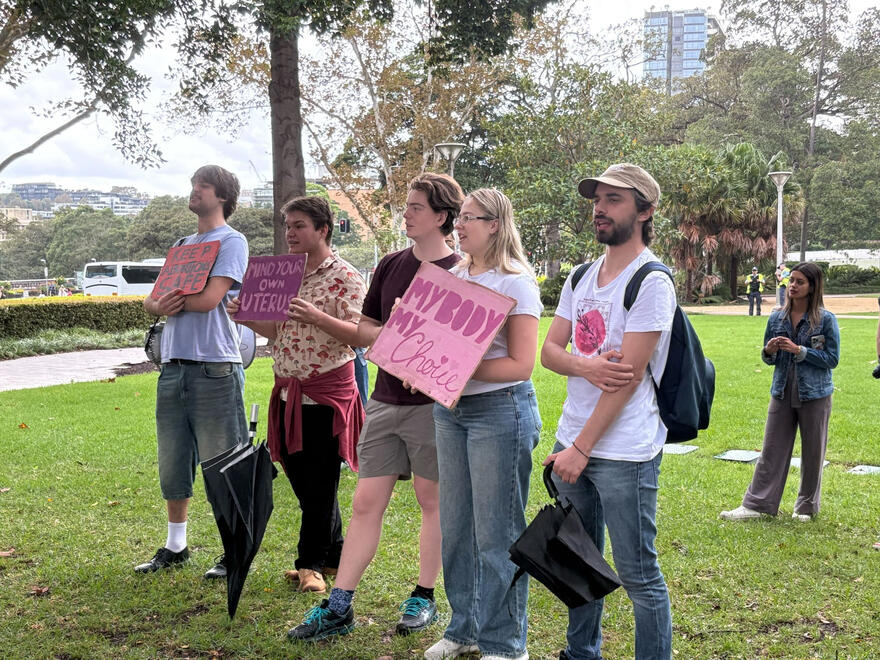 Across the Road, a Different Story: Pro-Choice Voices Rise in Defiance of Anti-Abortion Rally